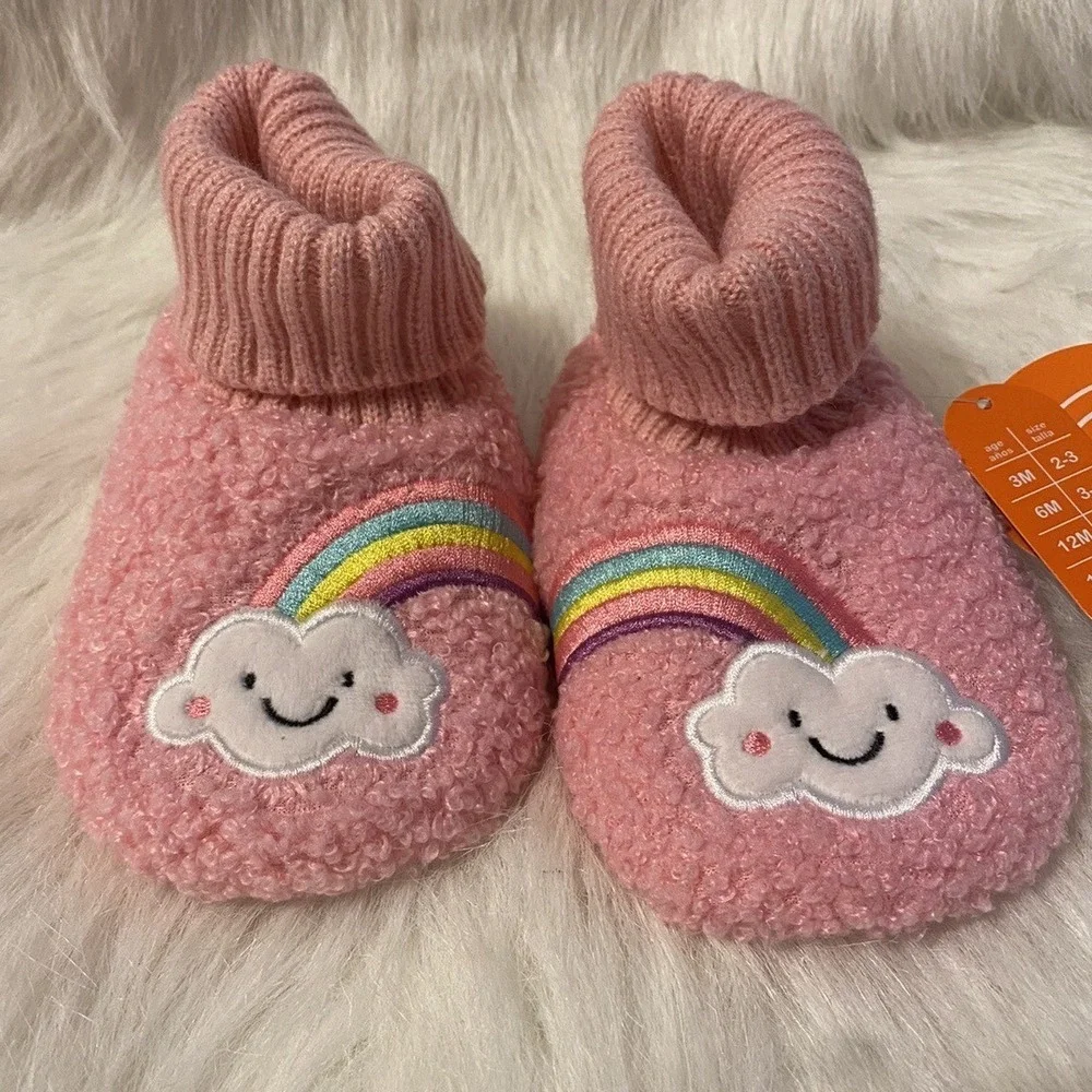 Wonder Nation Slippers Girls Size 6 Pink Fuzzy Rainbow Bootie Shoes 18 Months